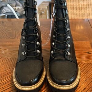 WOMENS A NEW DAY LACE UP HEELED BOOTS. NWT. SIZE 6.